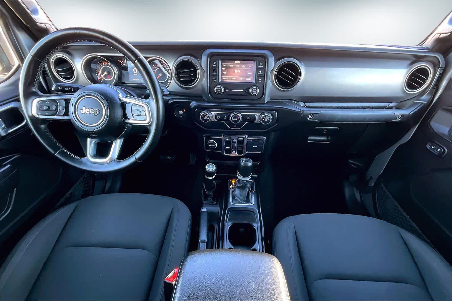 Thumbnail: 2020 Jeep Gladiator - 10