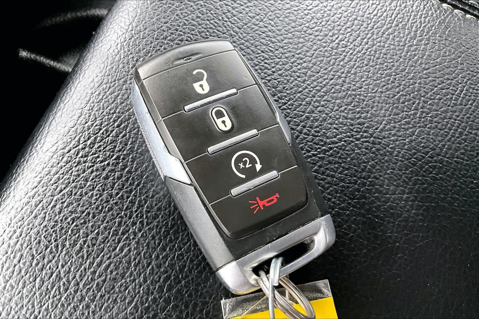 Thumbnail: 2025 RAM 1500 - 18