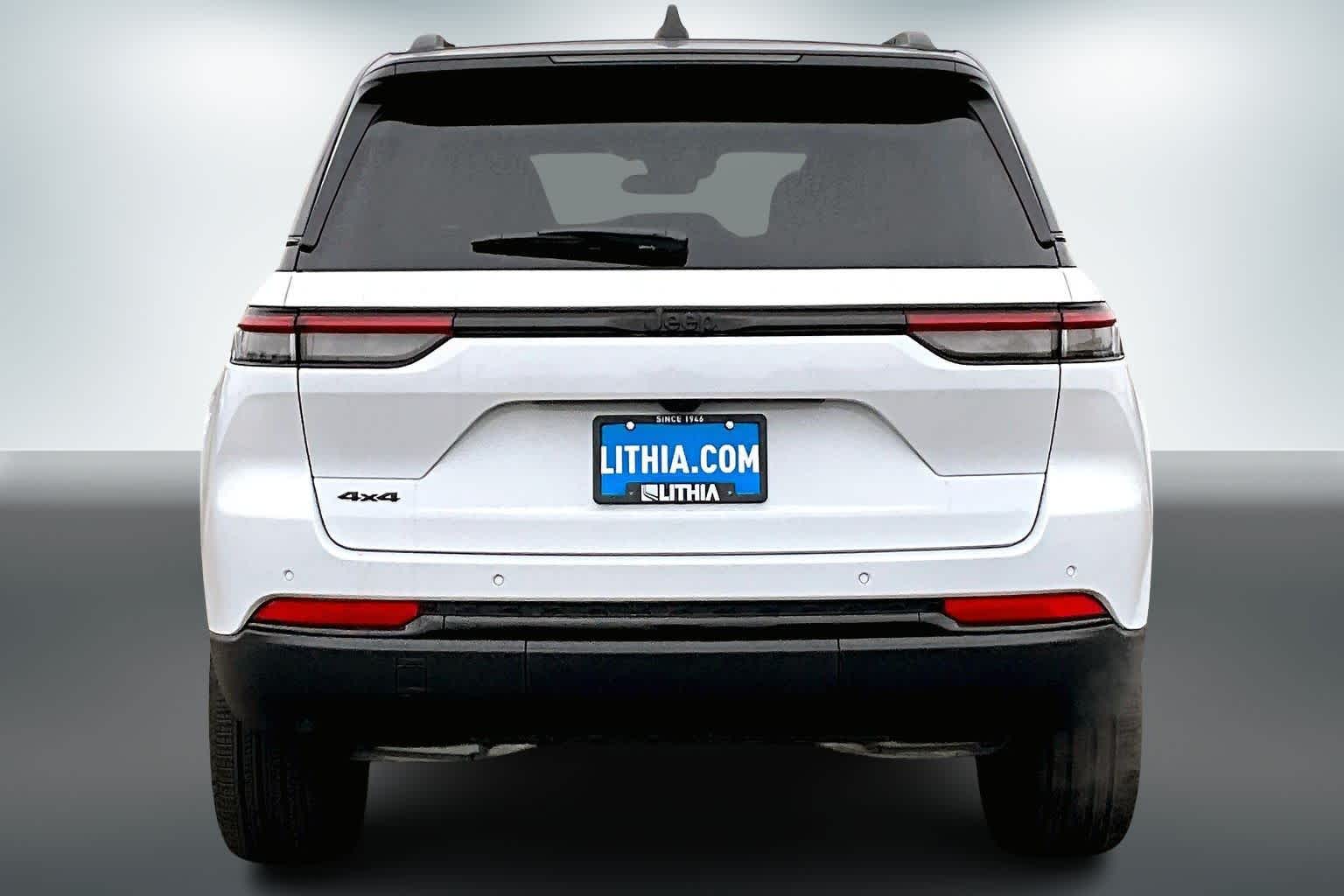 Thumbnail: 2025 Jeep Grand Cherokee - 5