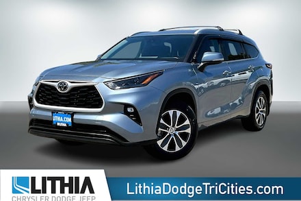 2024 Toyota Highlander XLE SUV 2024 Toyota Highlander XLE SUV