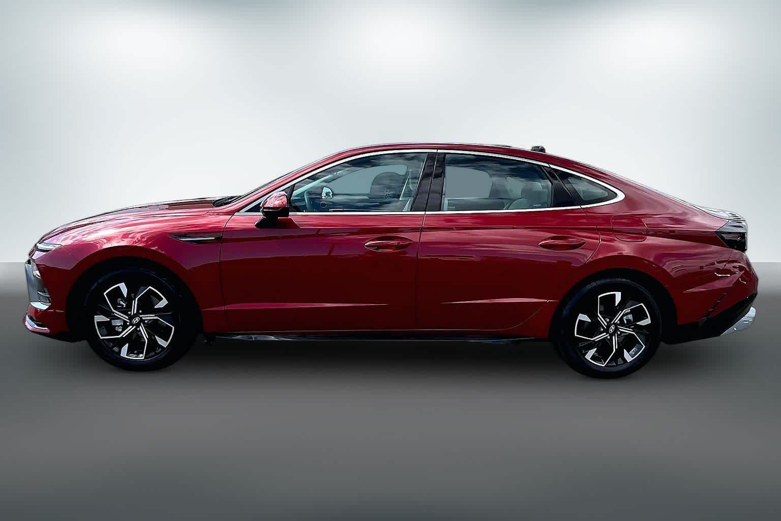 Thumbnail: 2024 Hyundai Sonata - 3