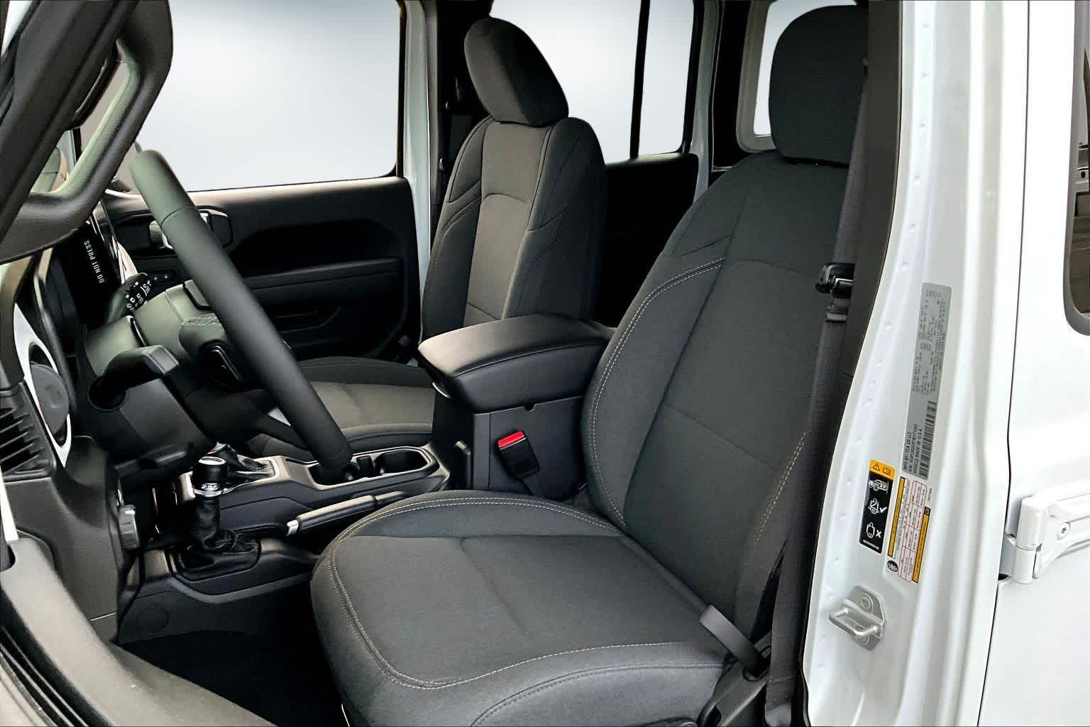 Thumbnail: 2026 Jeep Wrangler - 11