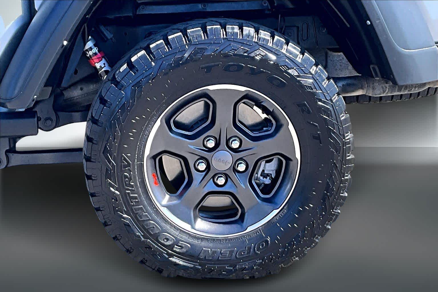 Thumbnail: 2022 Jeep Gladiator - 33