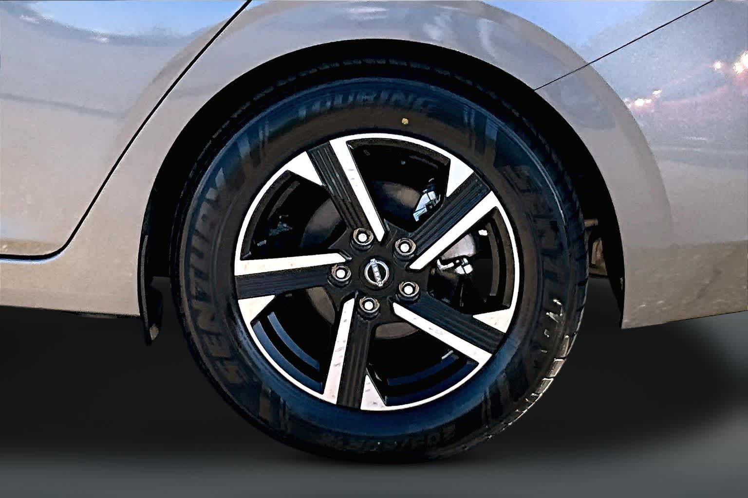 Thumbnail: 2024 Nissan Sentra - 33