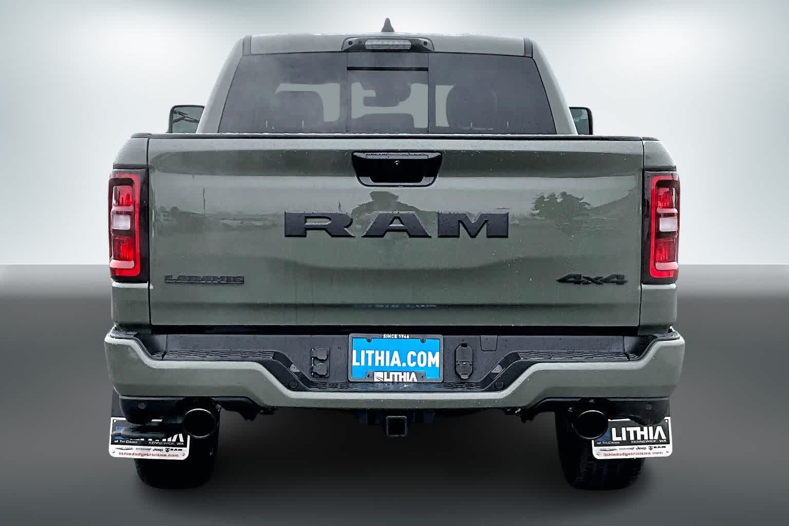 Thumbnail: 2026 RAM 1500 - 5