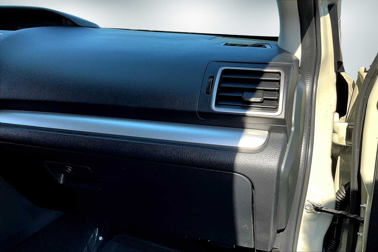 Thumbnail: 2017 Subaru Crosstrek - 23