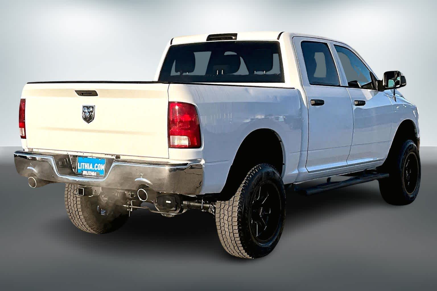 Thumbnail: 2021 RAM 1500 Classic - 21