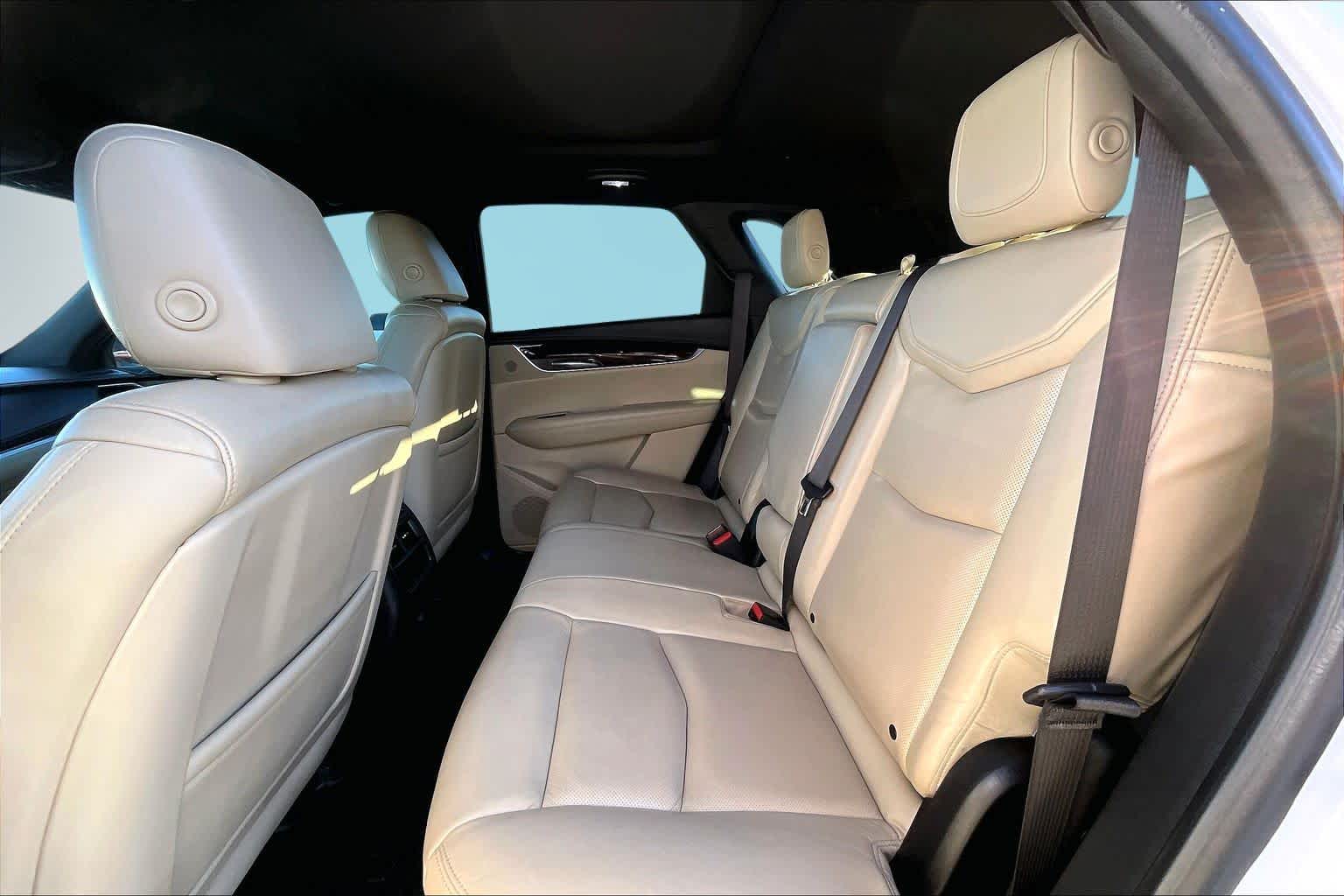 Thumbnail: 2017 Cadillac XT5 - 29