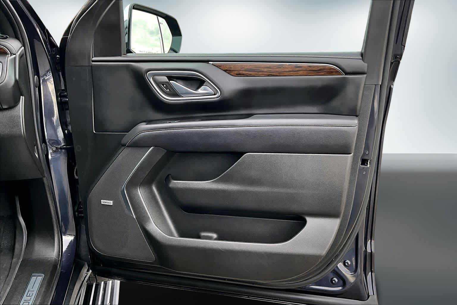 Thumbnail: 2023 Chevrolet Tahoe - 28