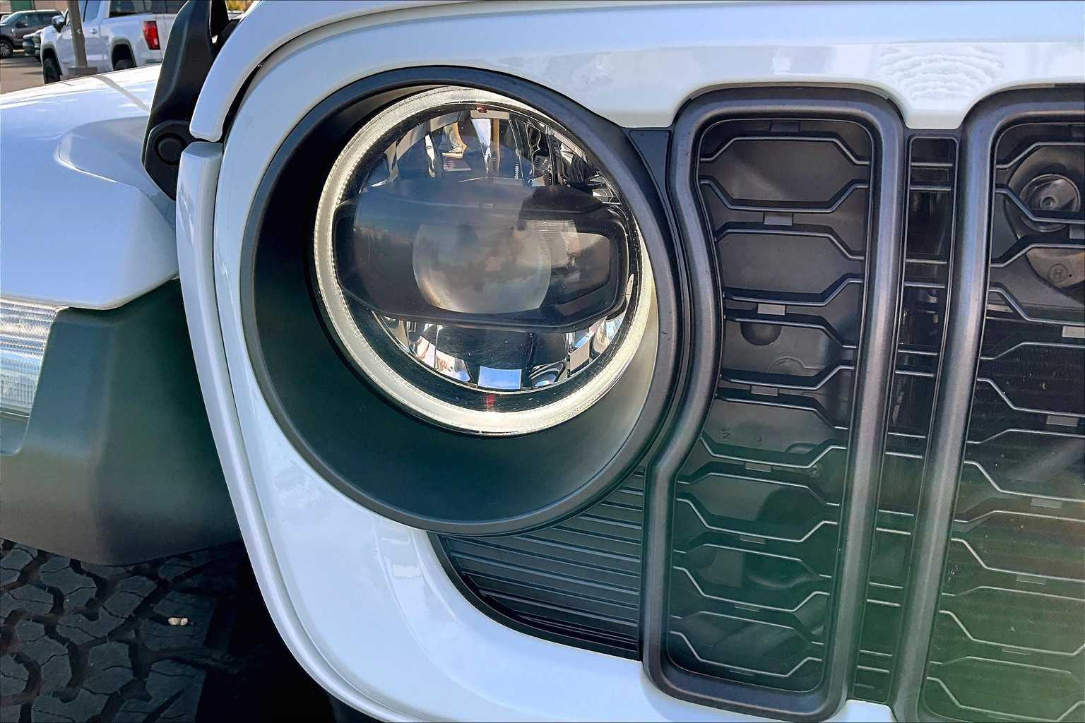 Thumbnail: 2024 Jeep Wrangler - 31