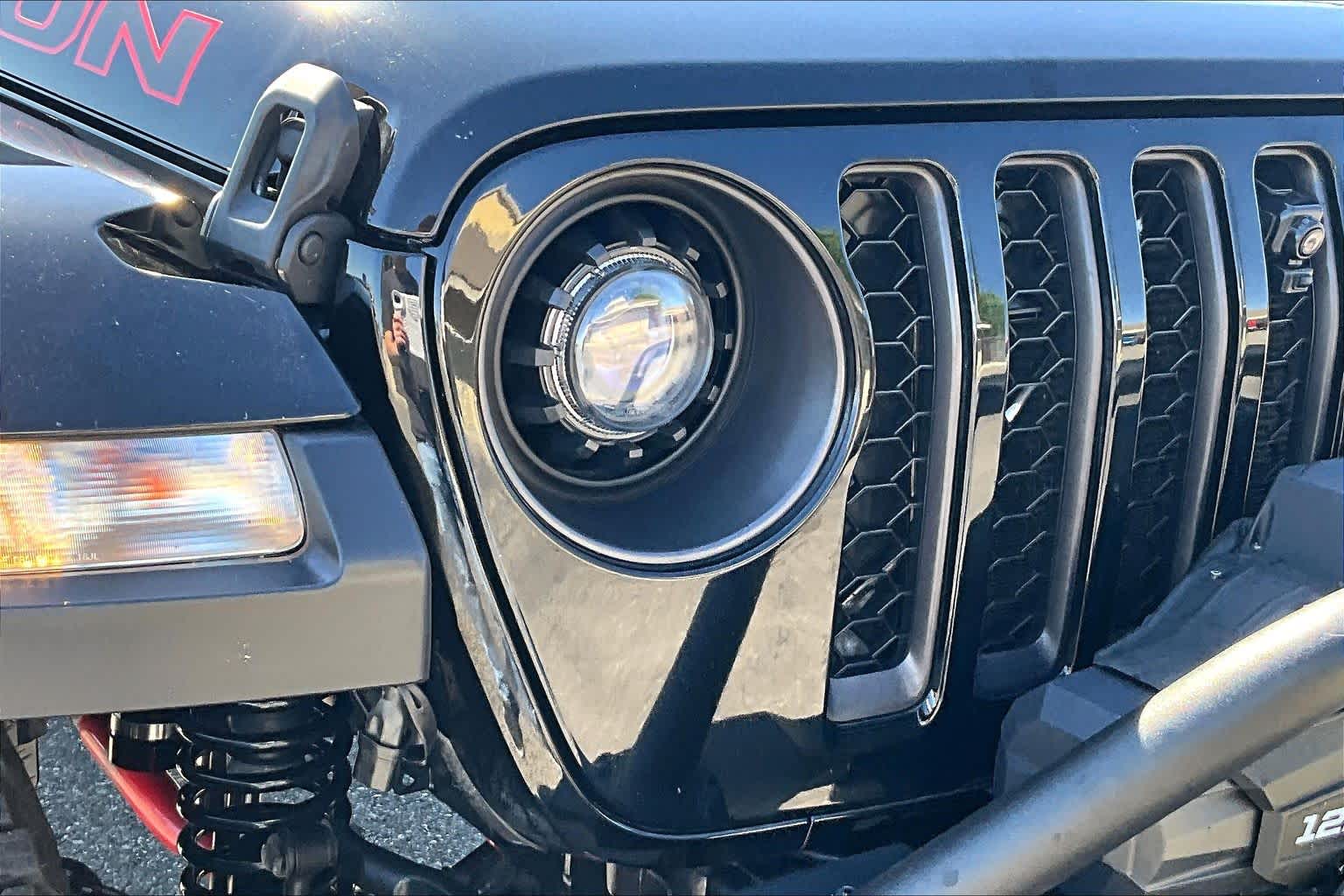 Thumbnail: 2022 Jeep Gladiator - 30