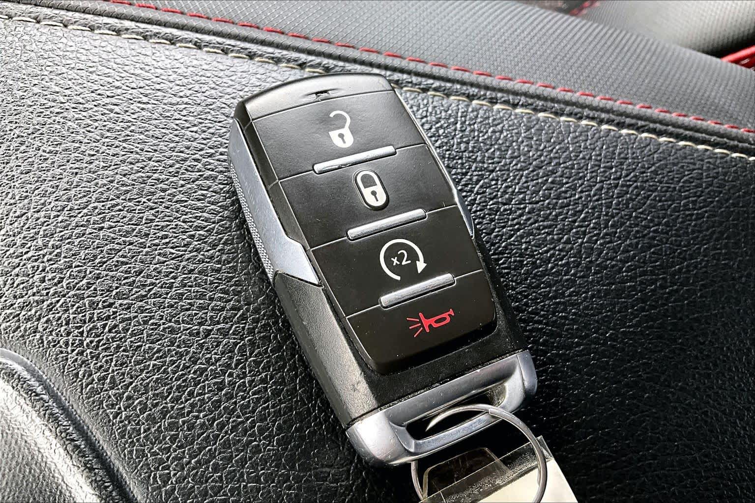 Thumbnail: 2025 RAM 1500 - 18