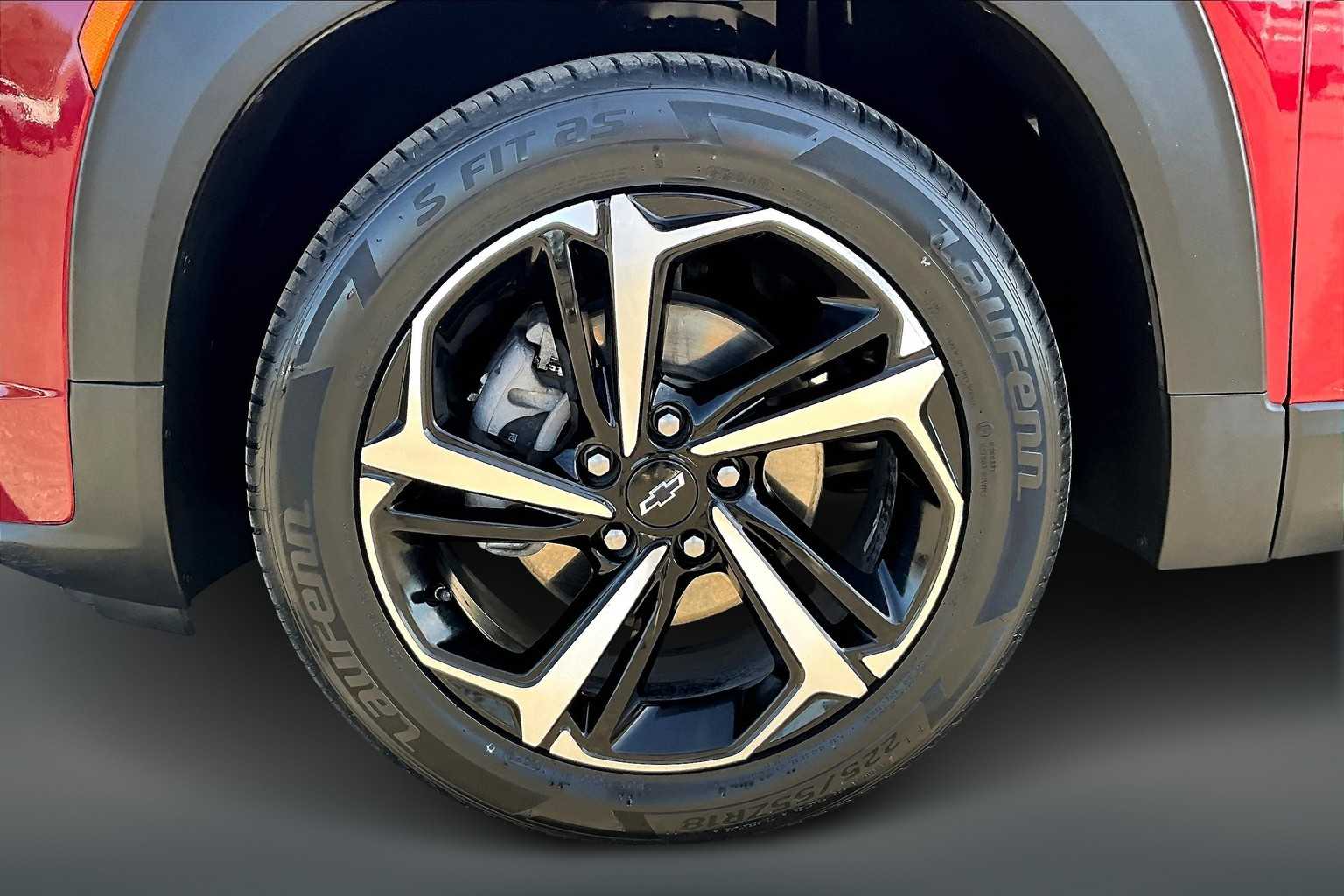 Thumbnail: 2021 Chevrolet TrailBlazer - 8