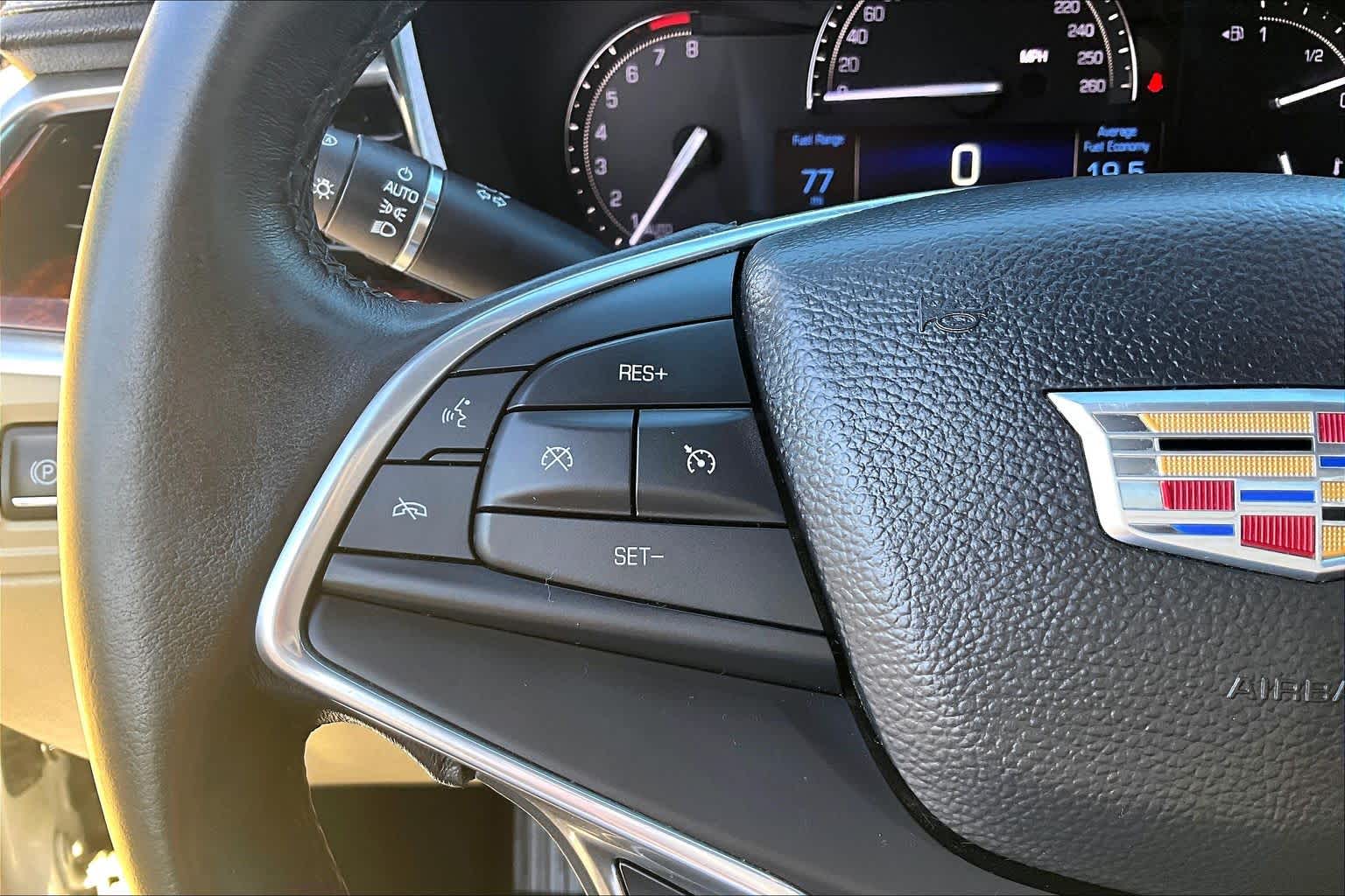 Thumbnail: 2017 Cadillac XT5 - 24