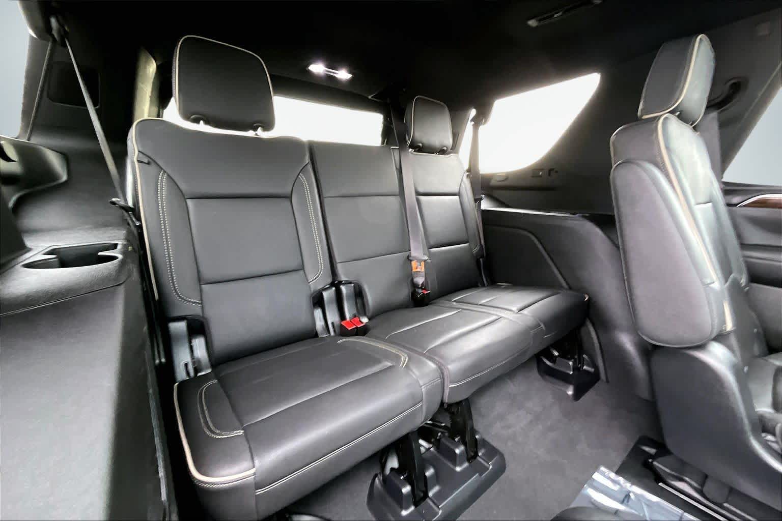 Thumbnail: 2023 Chevrolet Tahoe - 31