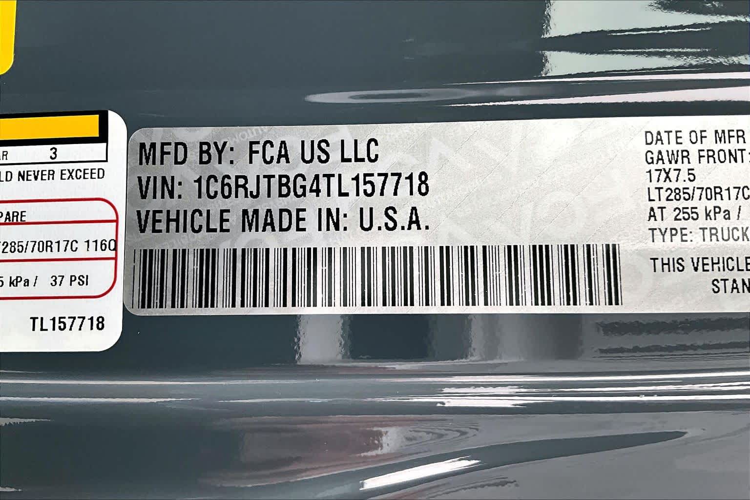 Thumbnail: 2026 Jeep Gladiator - 21