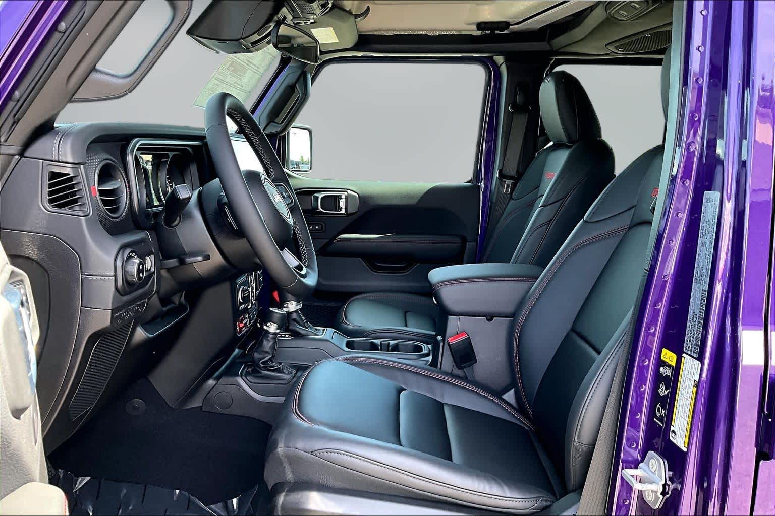 Thumbnail: 2026 Jeep Gladiator - 9