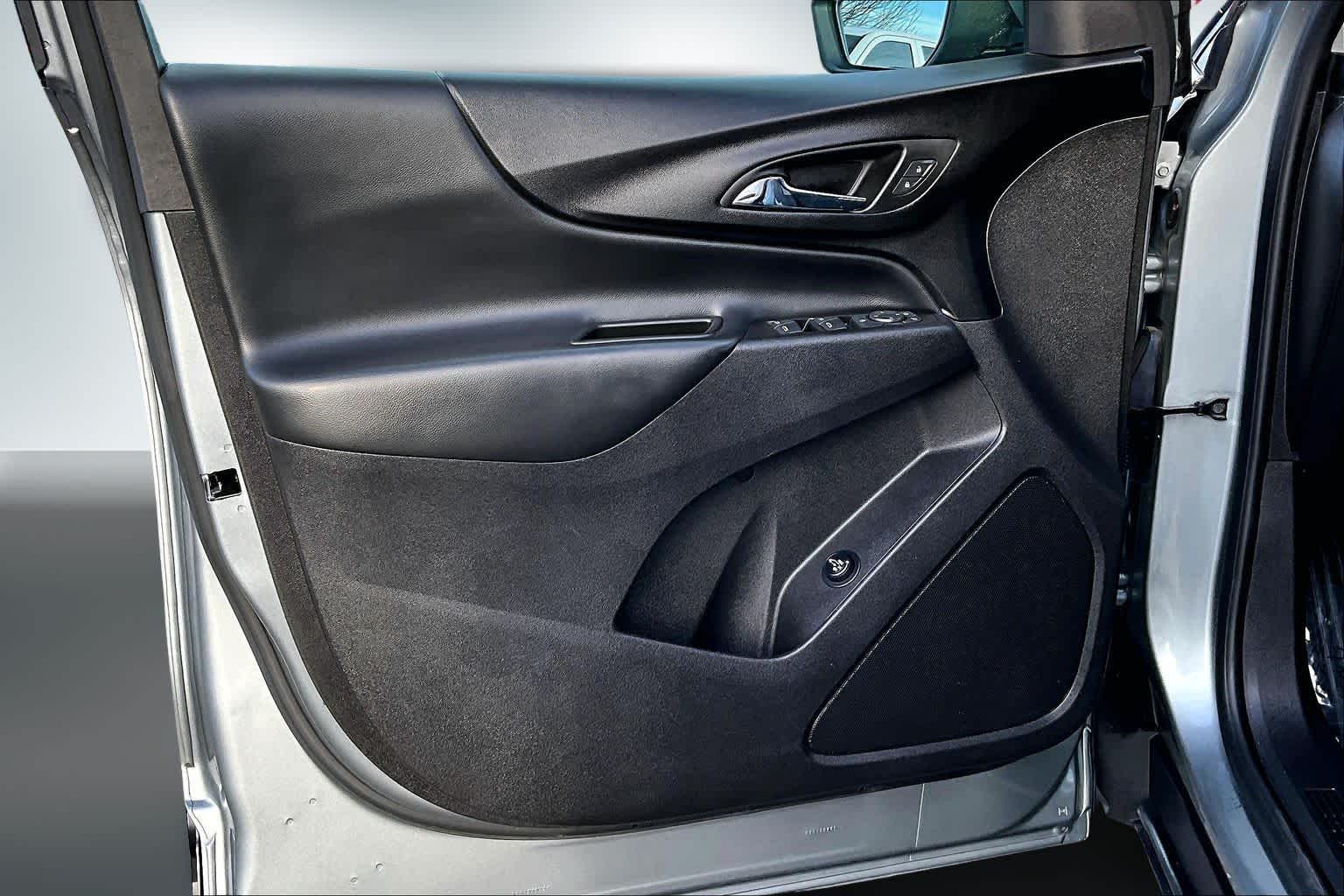 Thumbnail: 2024 Chevrolet Equinox - 27