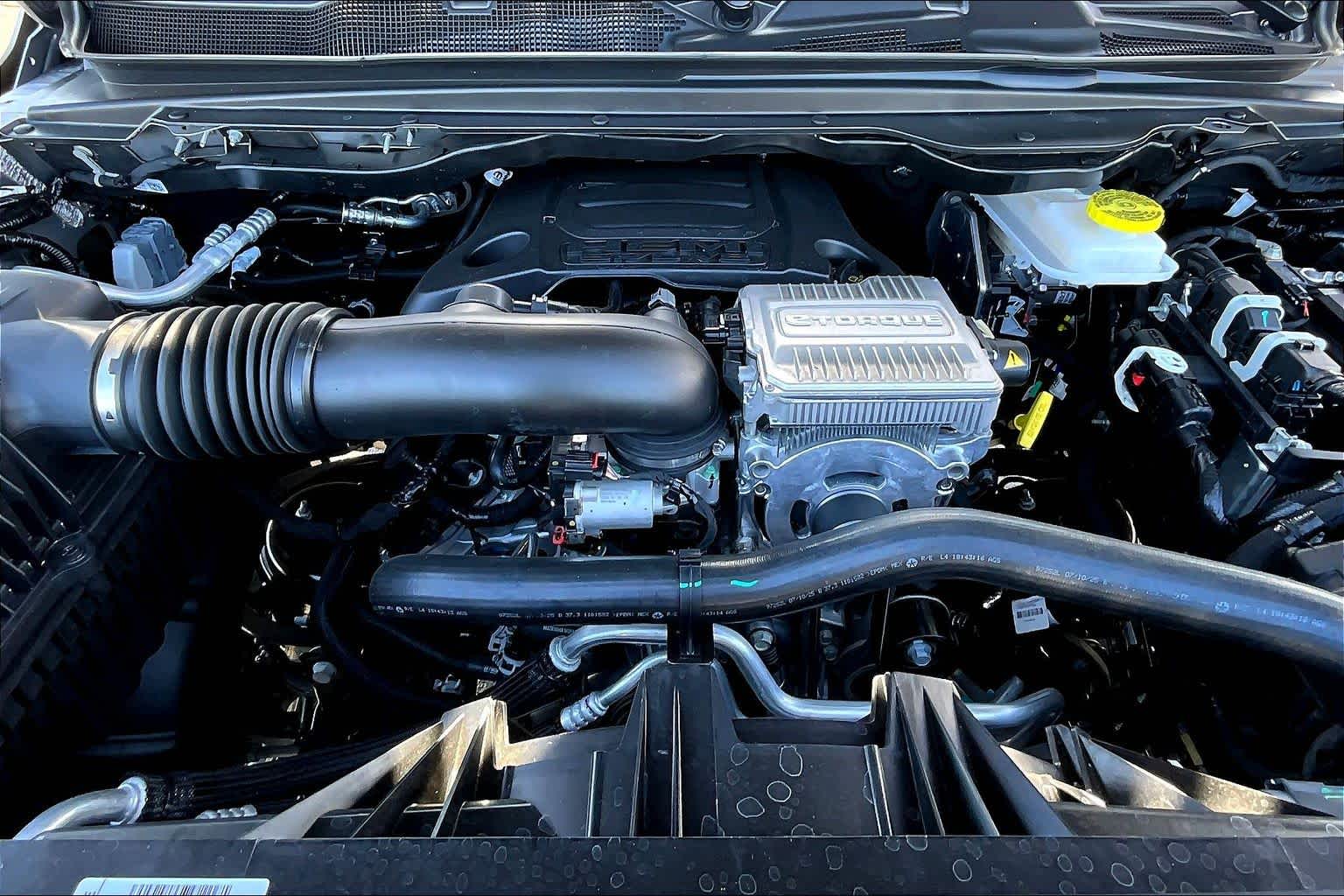 Thumbnail: 2026 RAM 1500 - 9