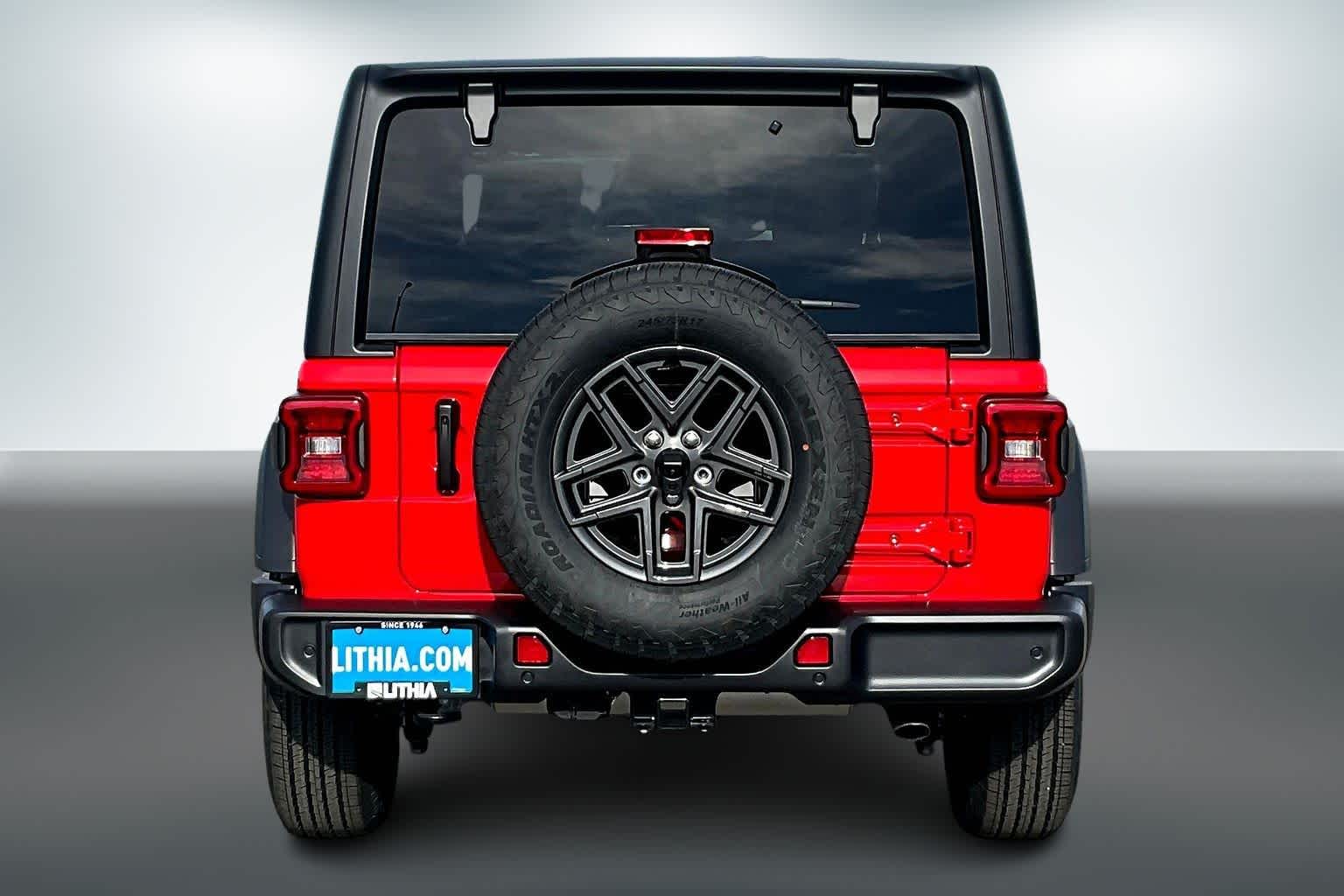 Thumbnail: 2026 Jeep Wrangler - 5