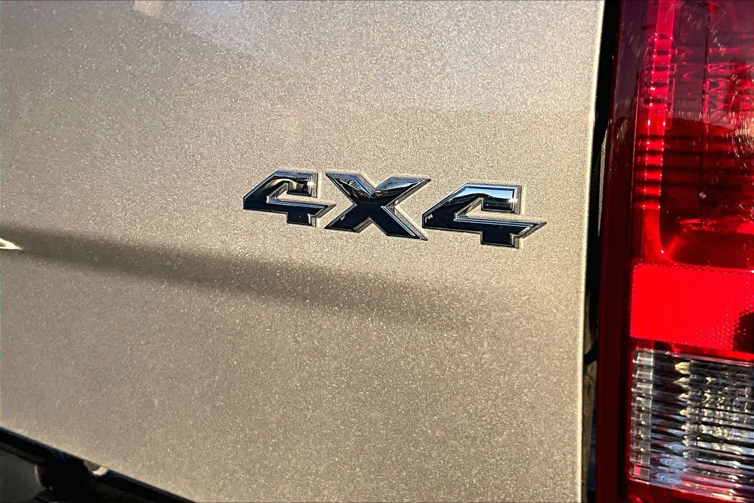 Thumbnail: 2023 RAM 1500 Classic - 7