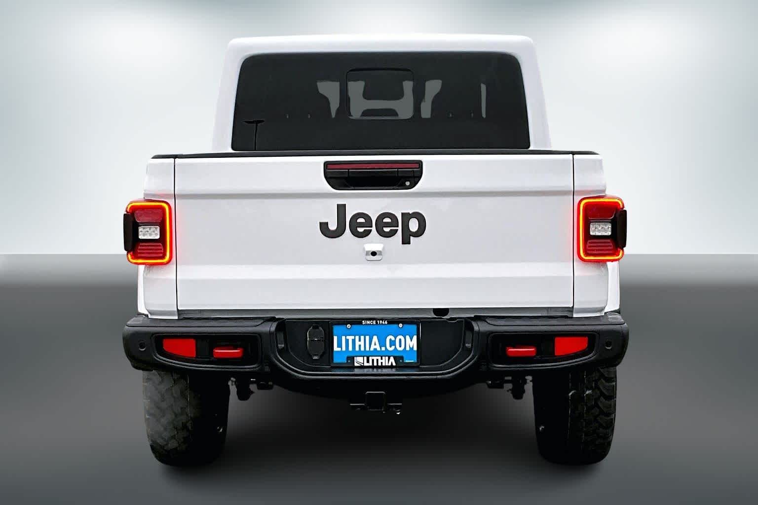 Thumbnail: 2026 Jeep Gladiator - 5
