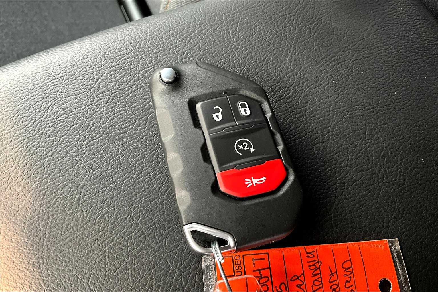 Thumbnail: 2025 Jeep Wrangler - 20