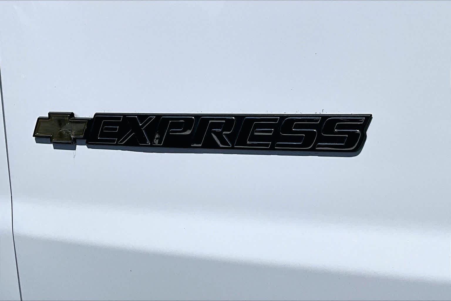 Thumbnail: 2025 Chevrolet Express - 6