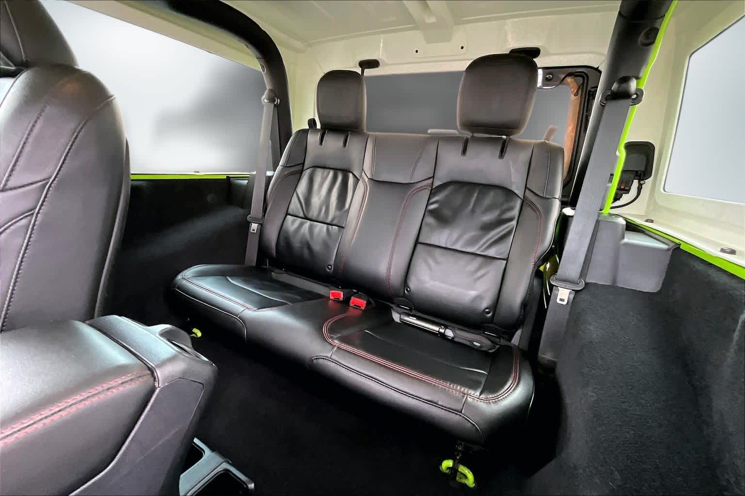 Thumbnail: 2021 Jeep Wrangler - 27