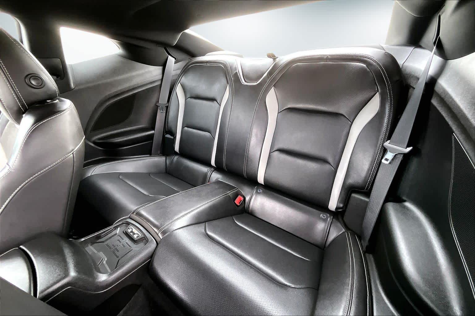 Thumbnail: 2018 Chevrolet Camaro - 28