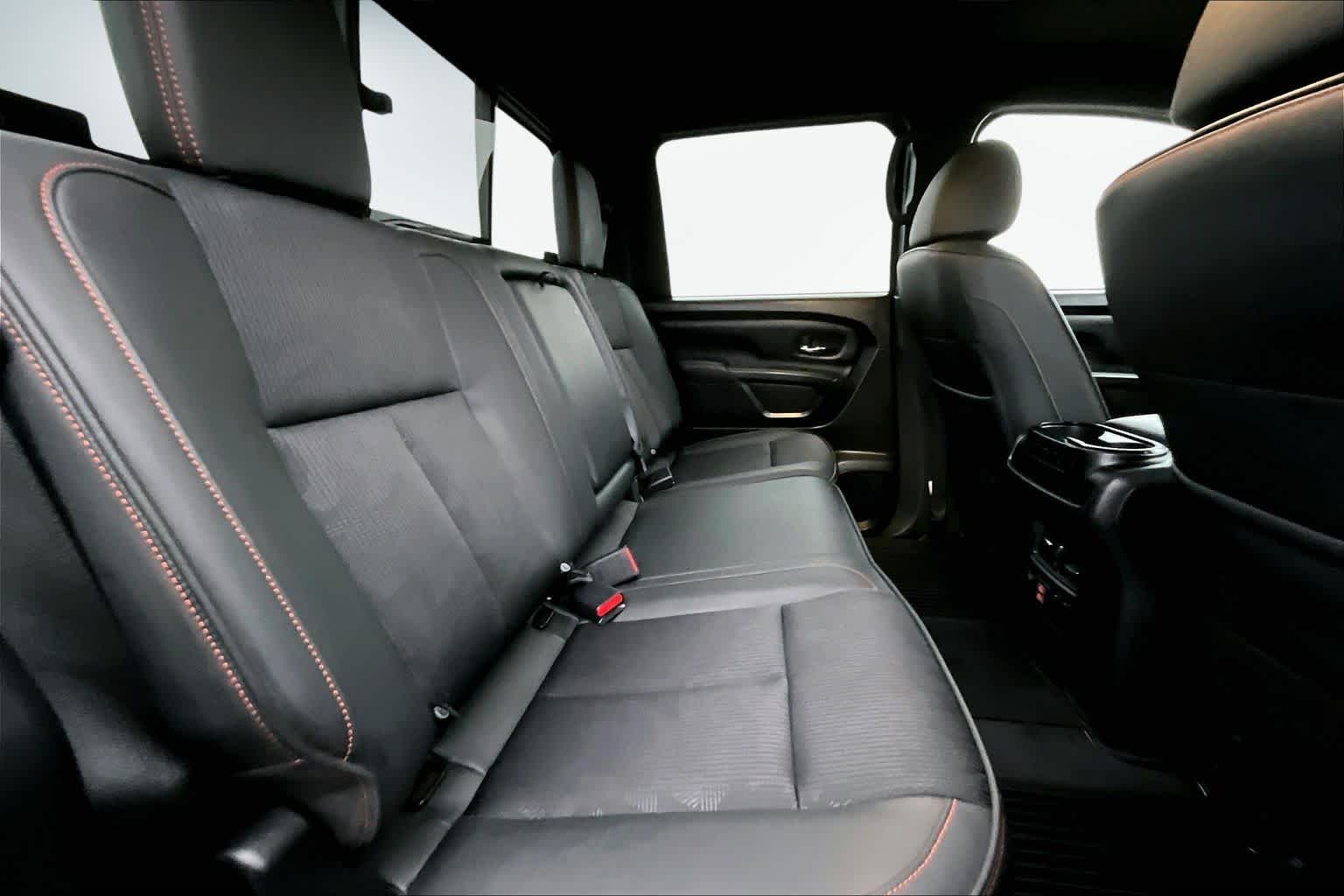 Thumbnail: 2022 Nissan Titan - 30