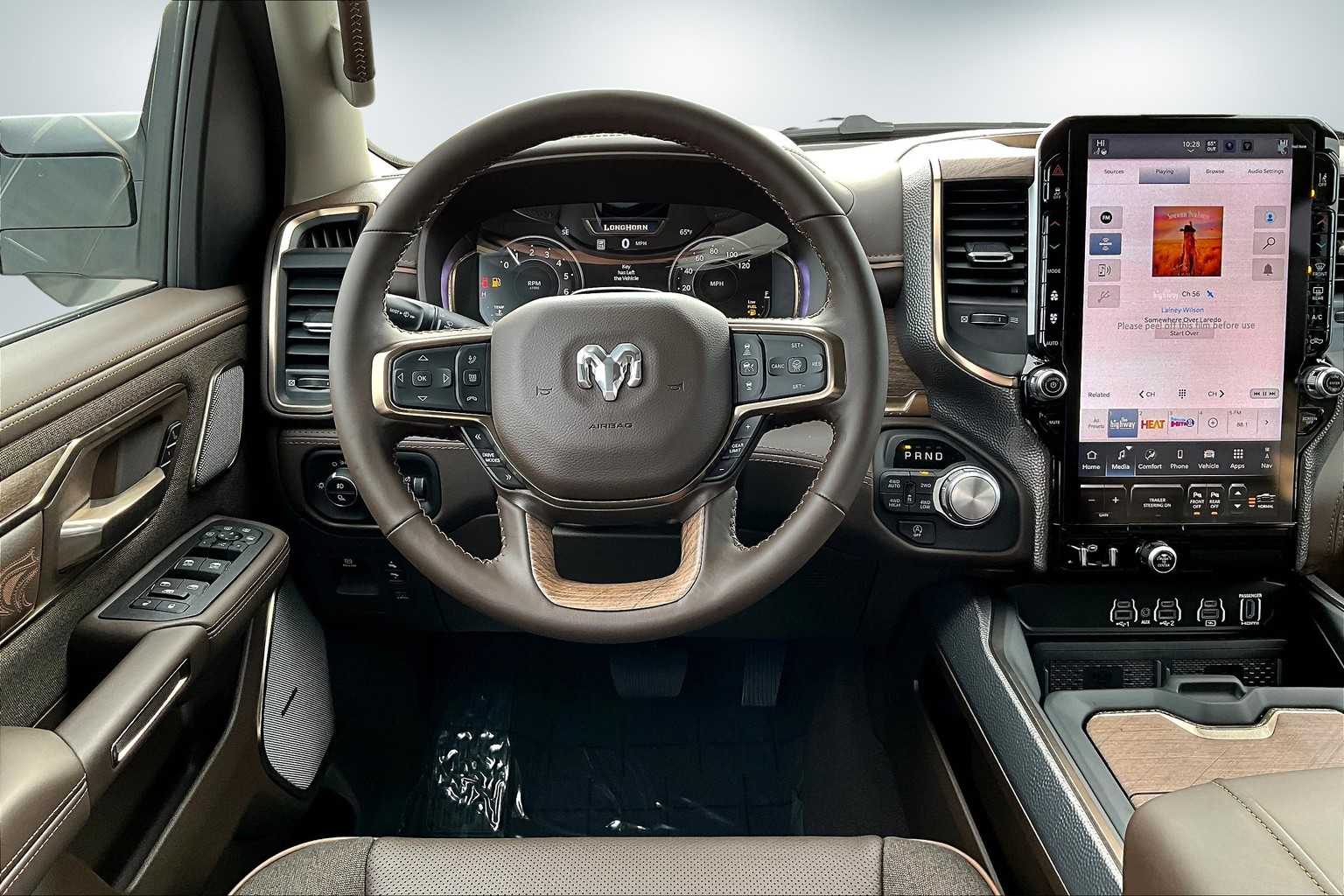 Thumbnail: 2026 RAM 1500 - 15