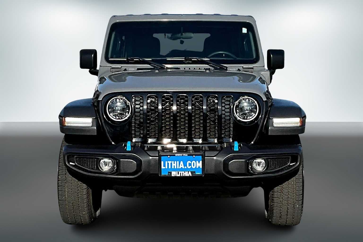 Thumbnail: 2023 Jeep Wrangler - 6