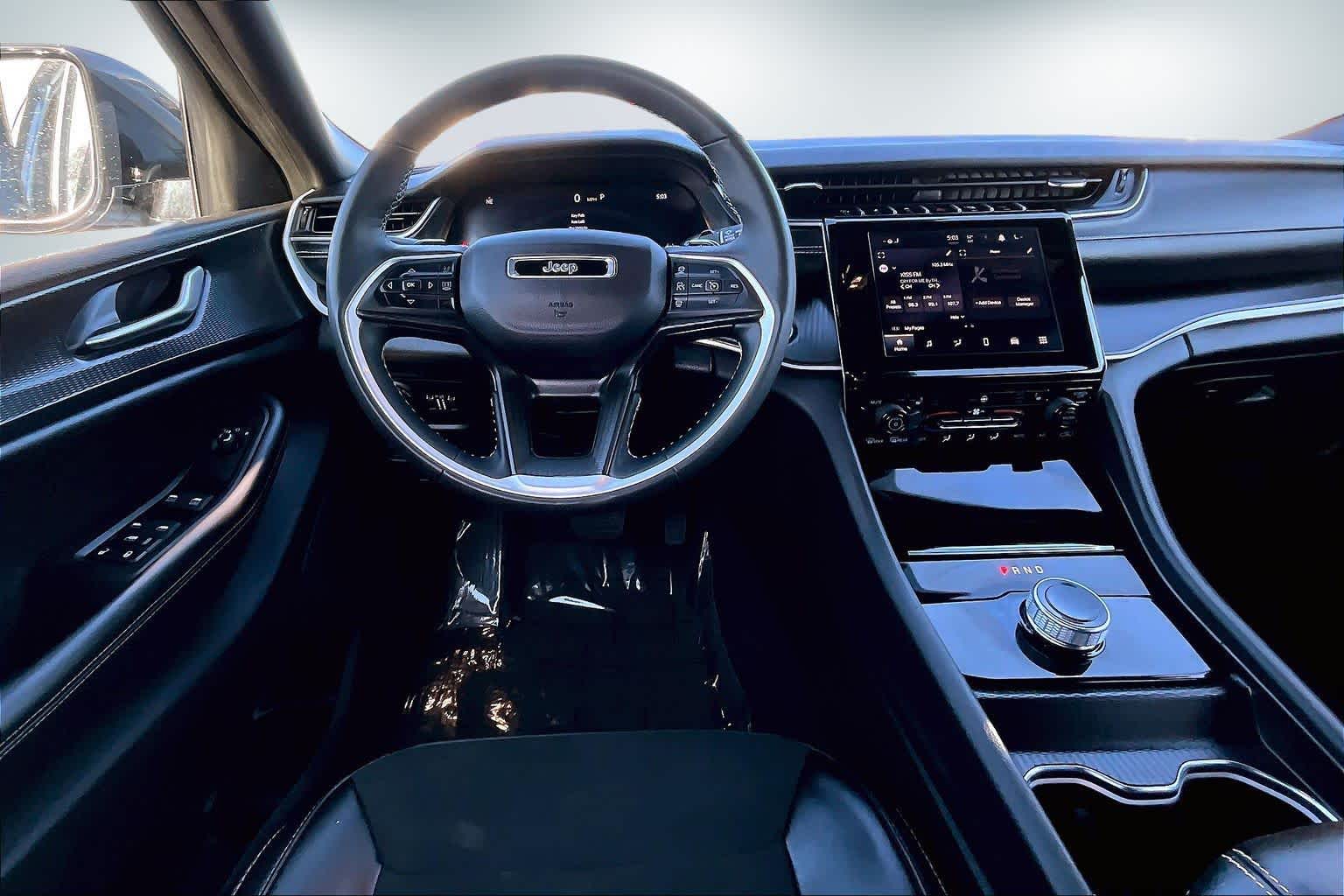 Thumbnail: 2024 Jeep Grand Cherokee L - 14