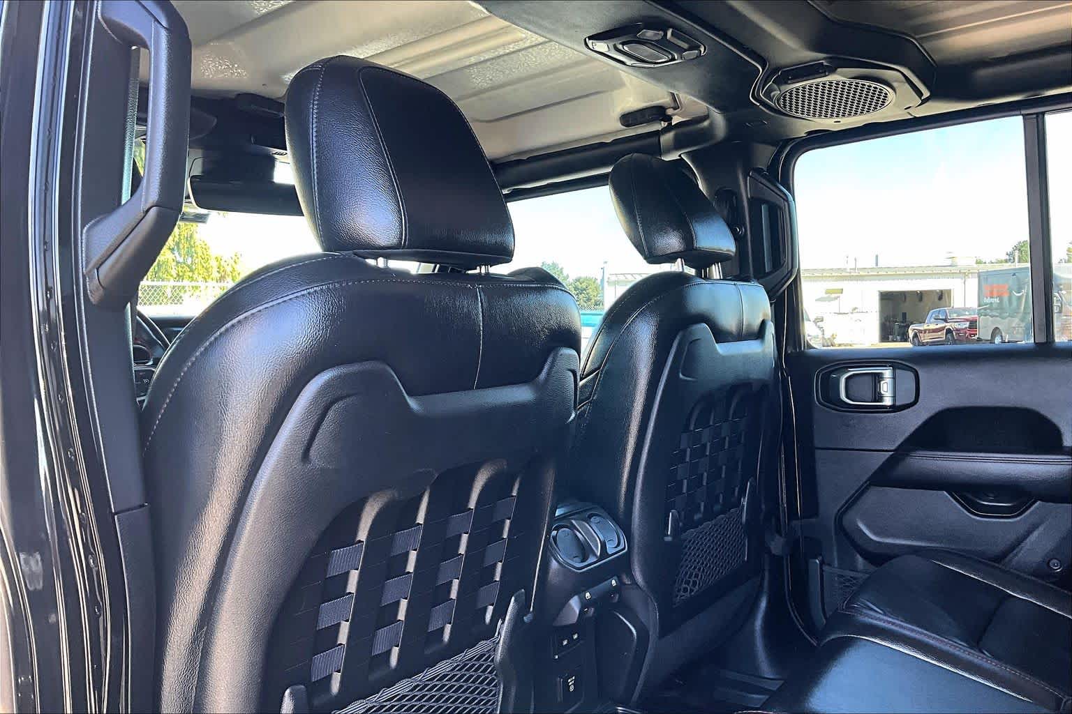 Thumbnail: 2022 Jeep Gladiator - 11