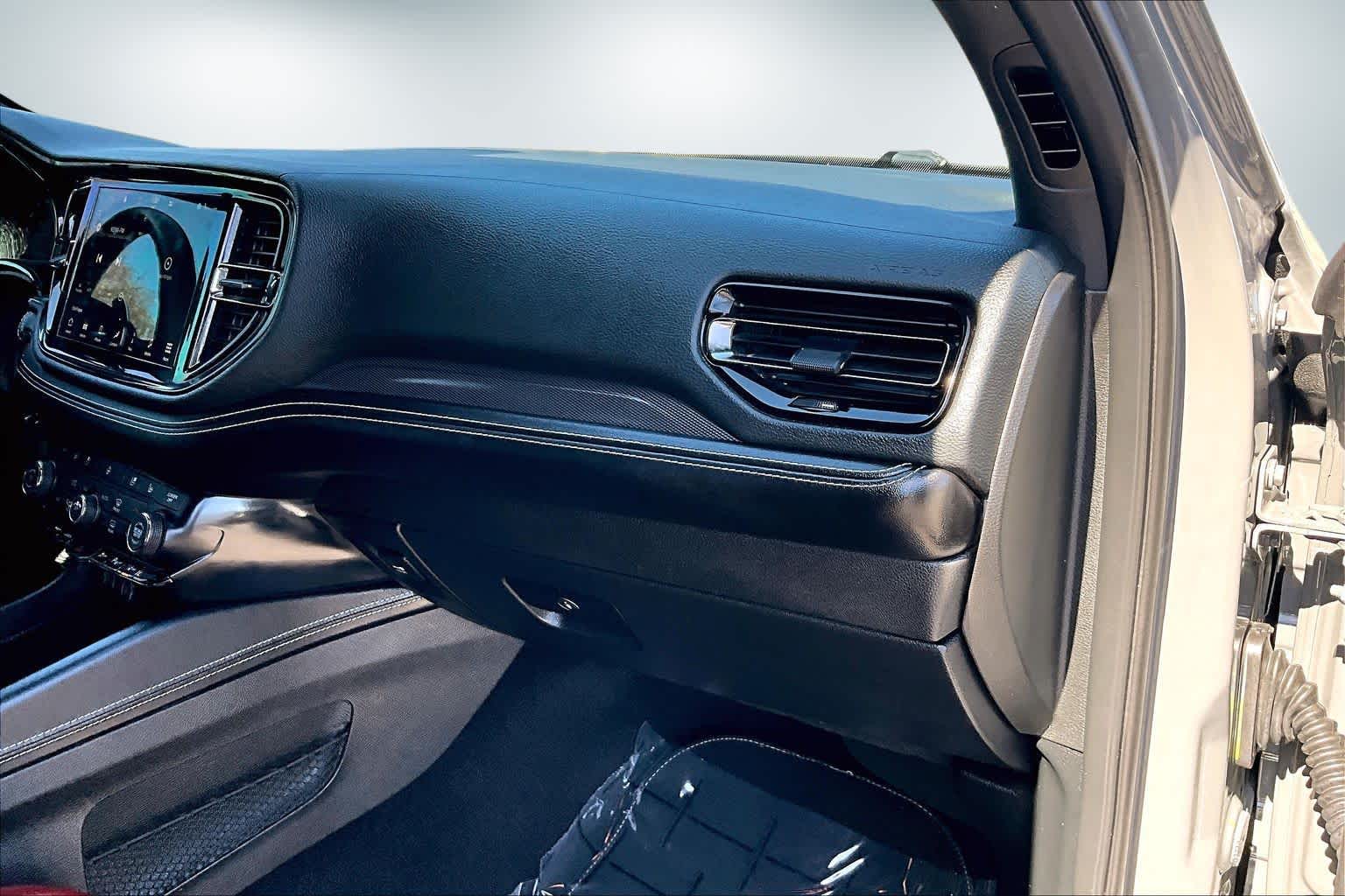 Thumbnail: 2023 Dodge Durango - 23