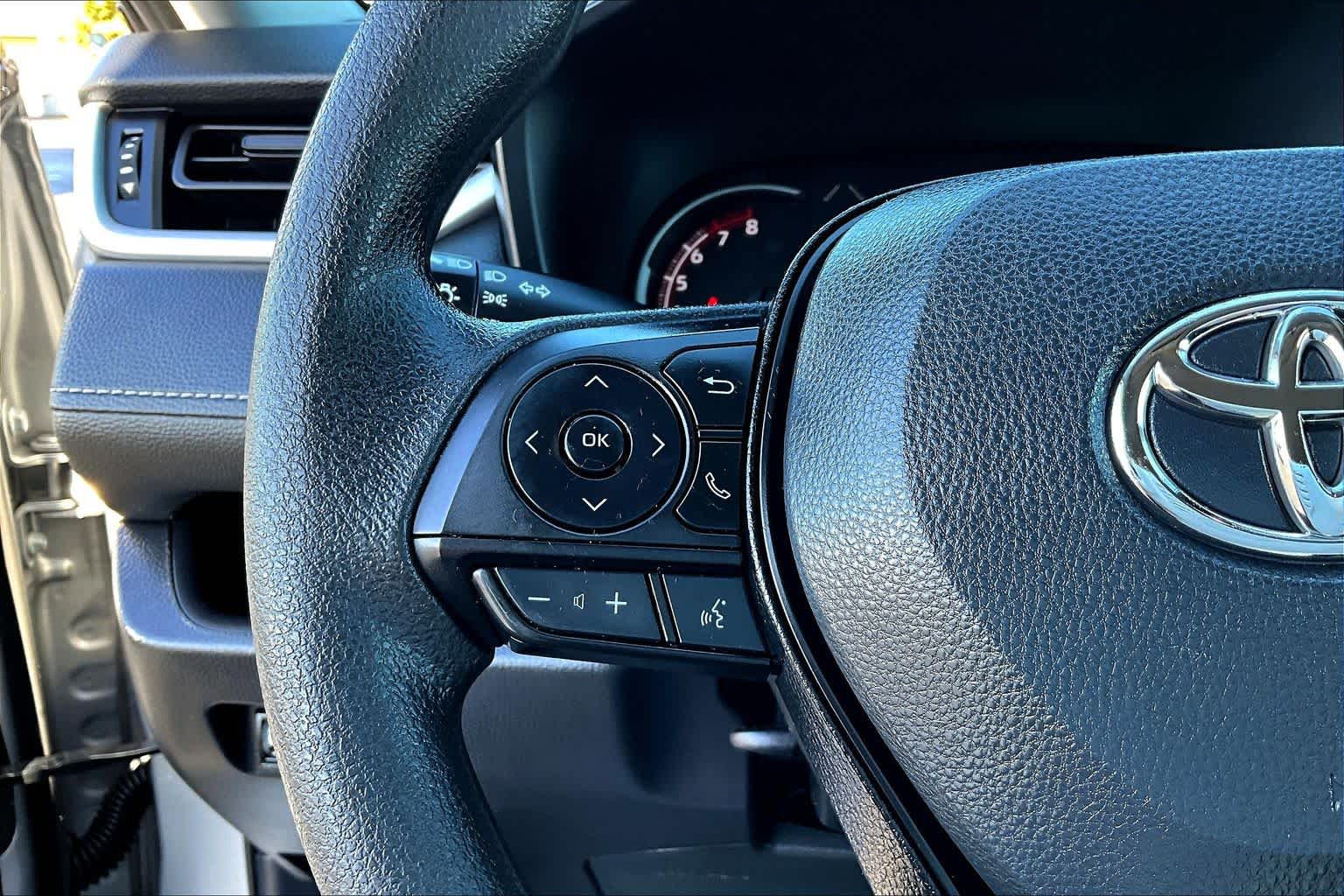 Thumbnail: 2024 Toyota RAV4 - 24