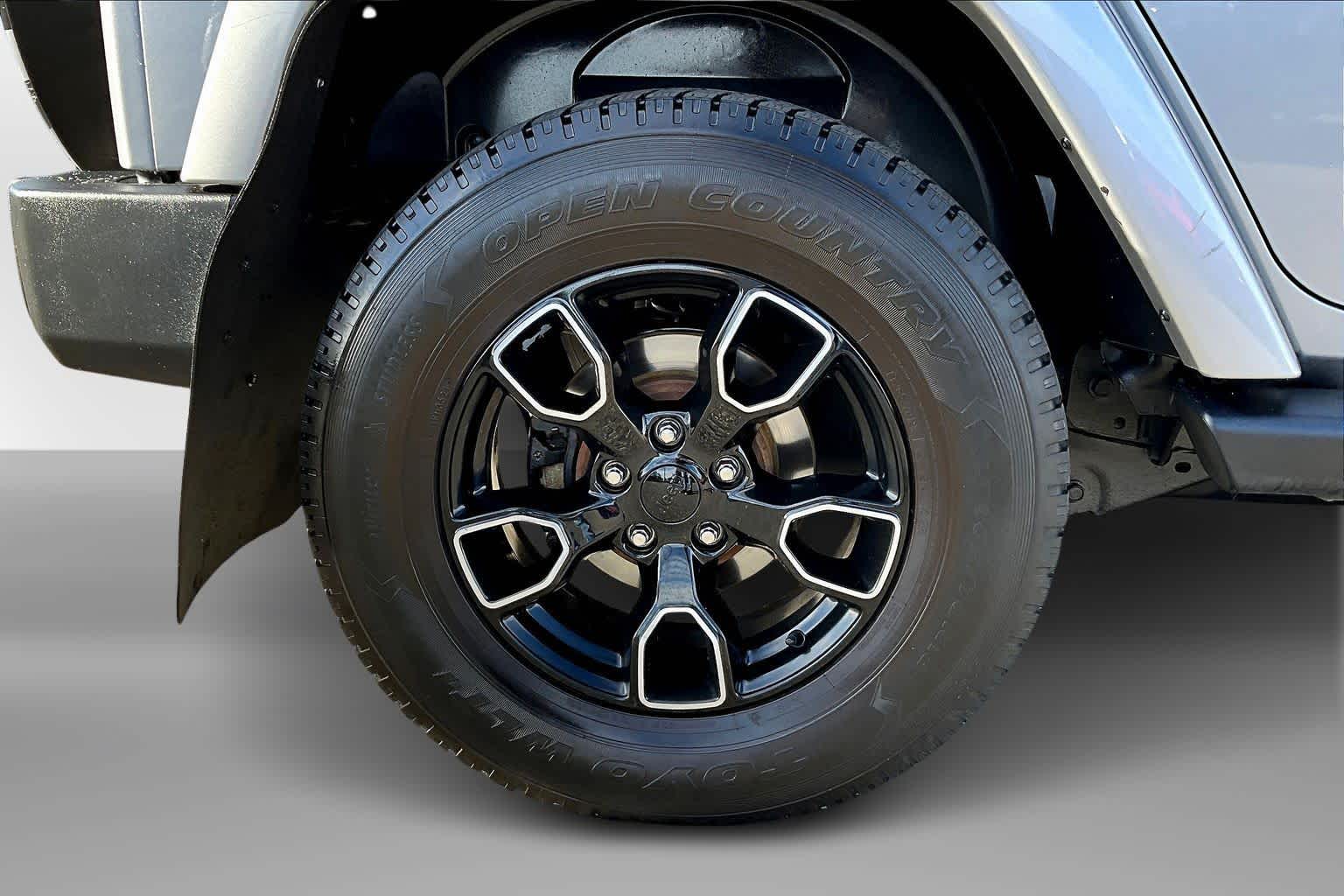 Thumbnail: 2018 Jeep Wrangler - 34