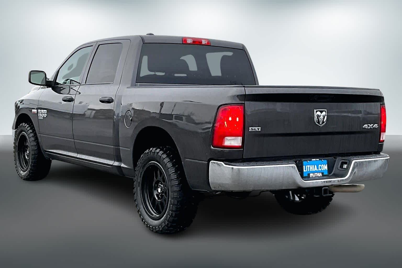 Thumbnail: 2022 RAM 1500 Classic - 4