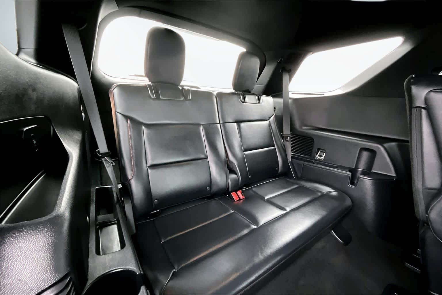 Thumbnail: 2025 Ford Explorer - 30