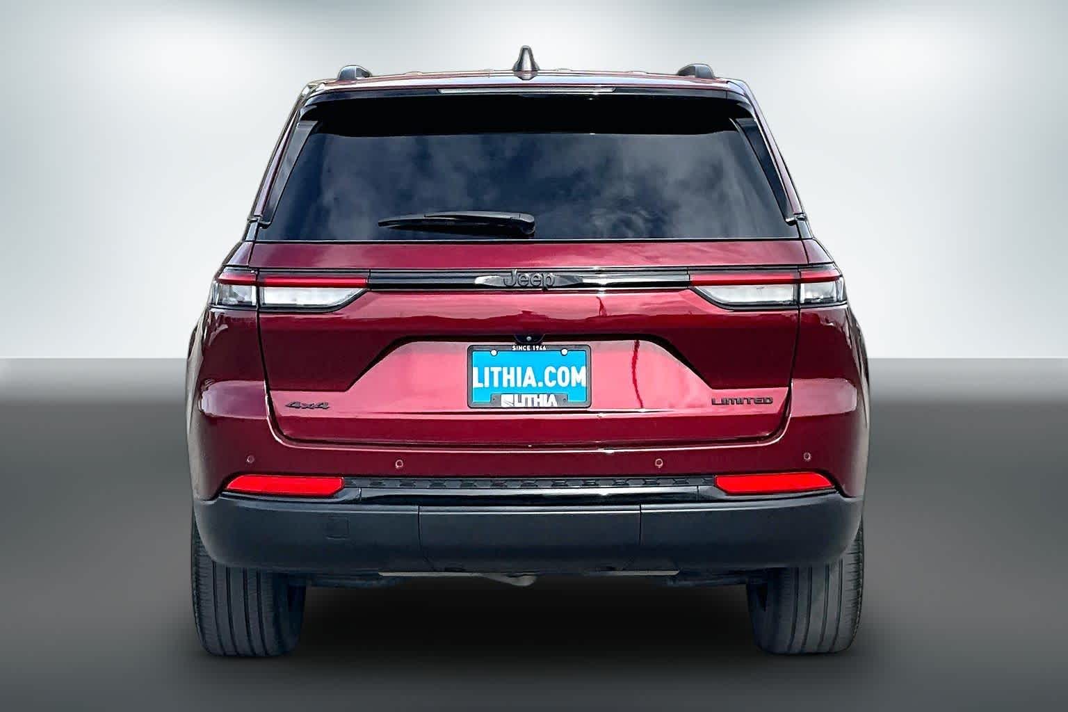 Thumbnail: 2023 Jeep Grand Cherokee - 5