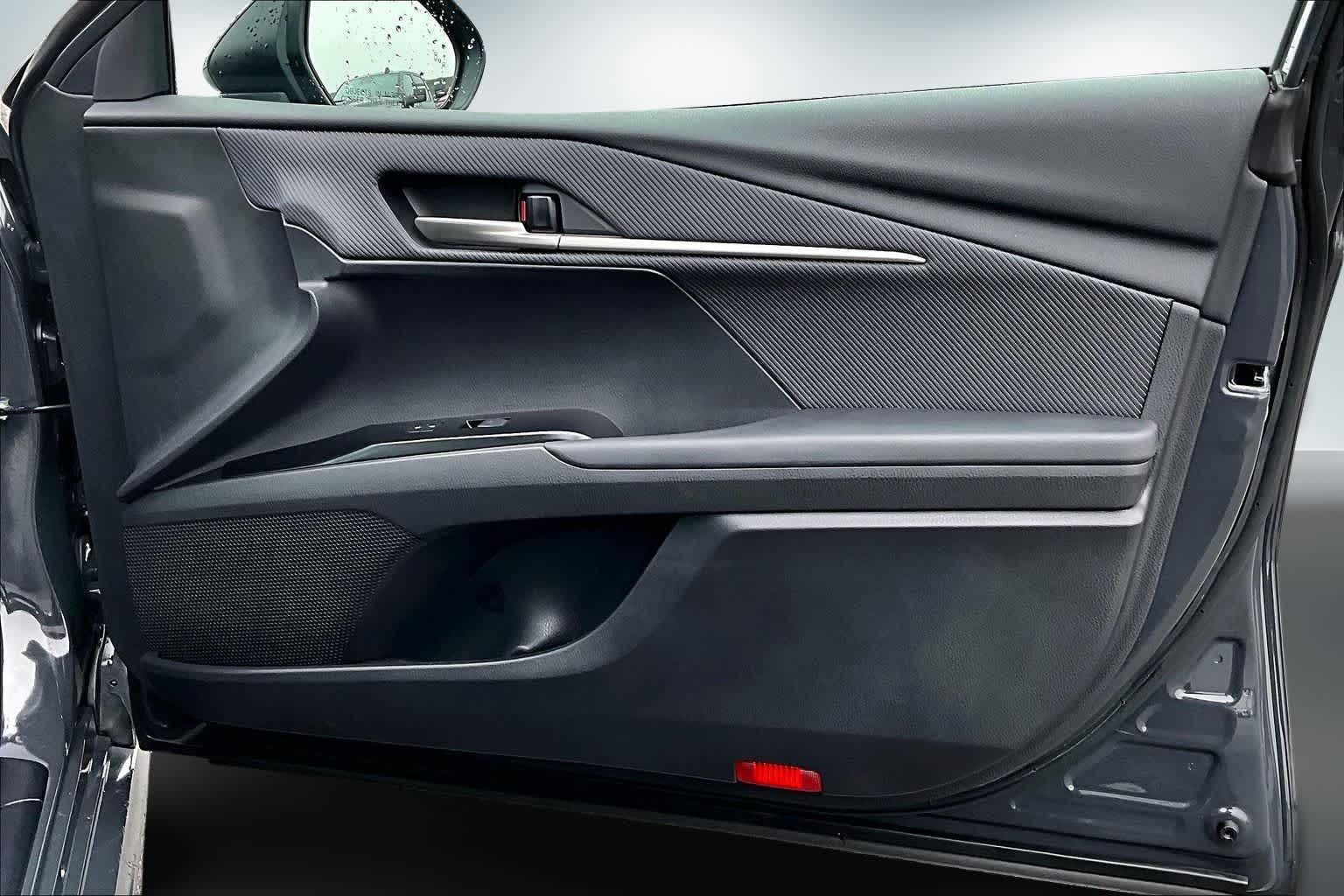 Thumbnail: 2025 Toyota Camry - 28