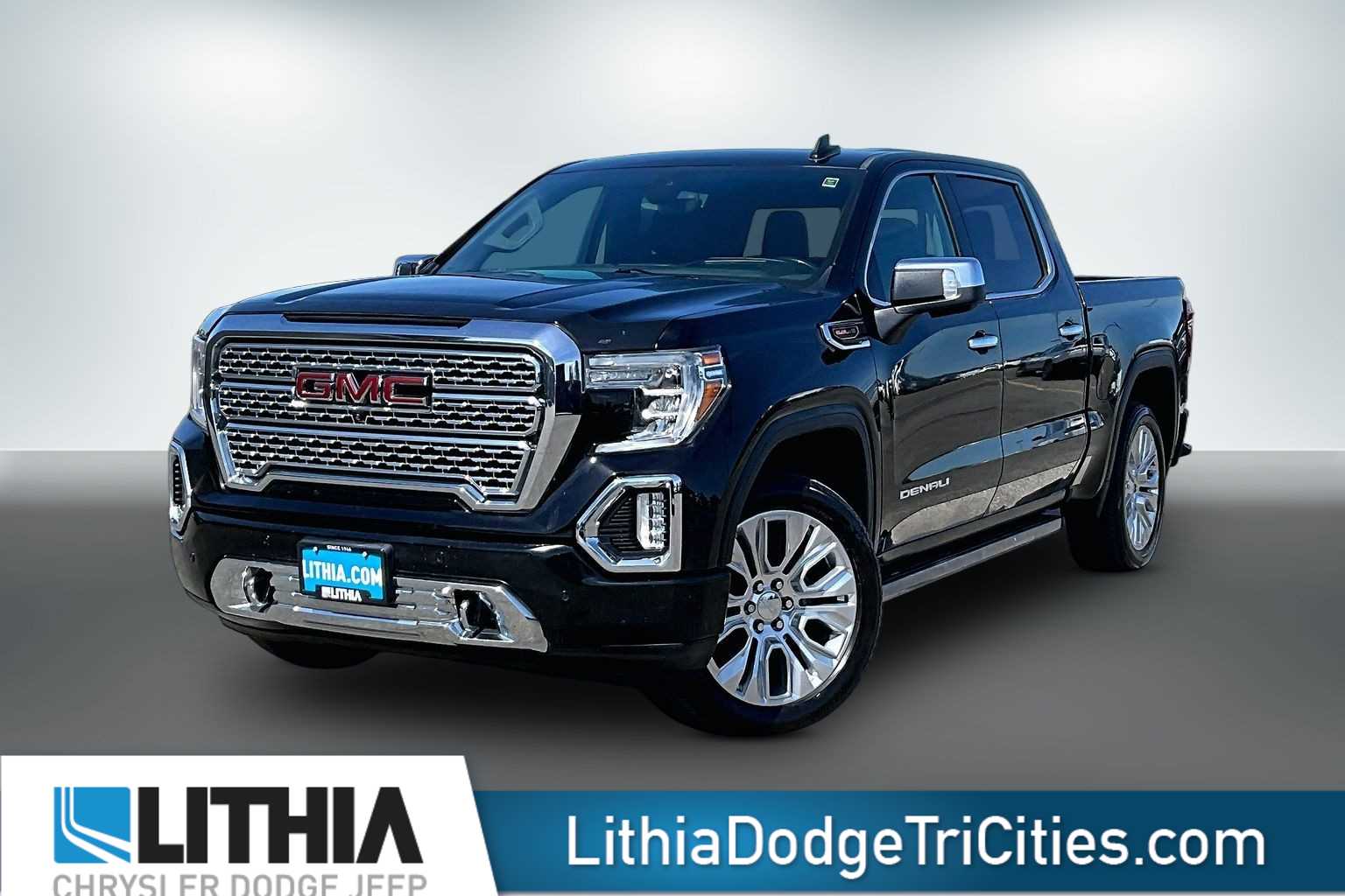 2020 GMC Sierra Denali 4WD Crew Cab Short Box's photo