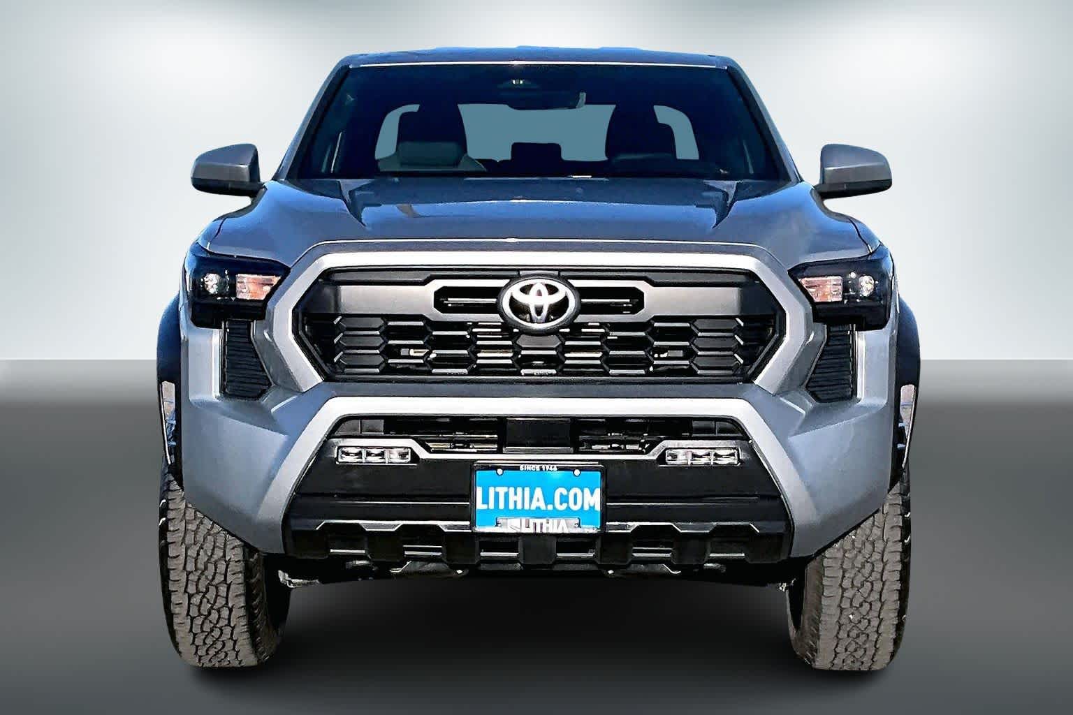 Thumbnail: 2024 Toyota Tacoma - 6