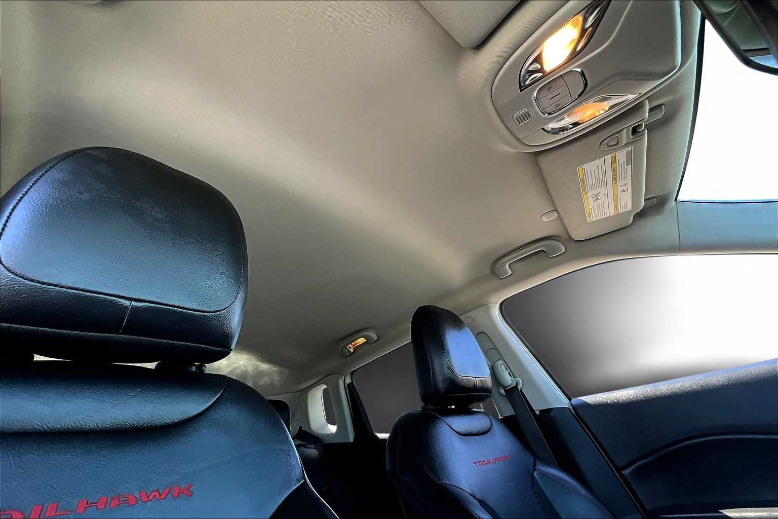 Thumbnail: 2020 Jeep Compass - 31