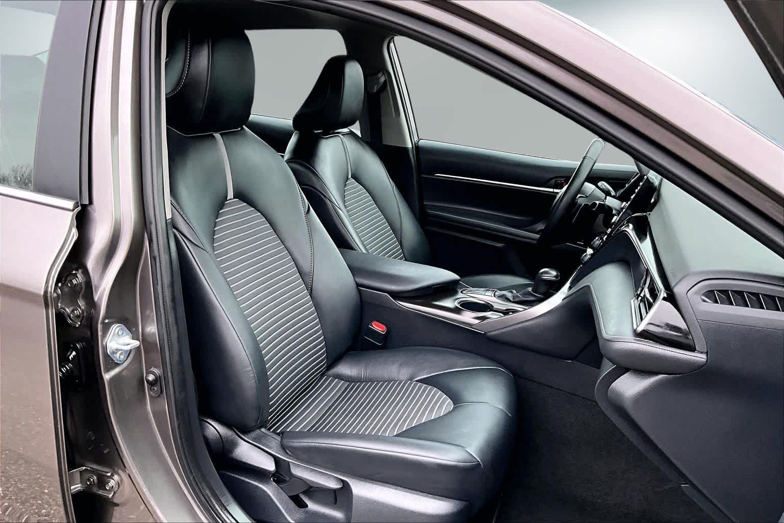 Thumbnail: 2023 Toyota Camry - 13