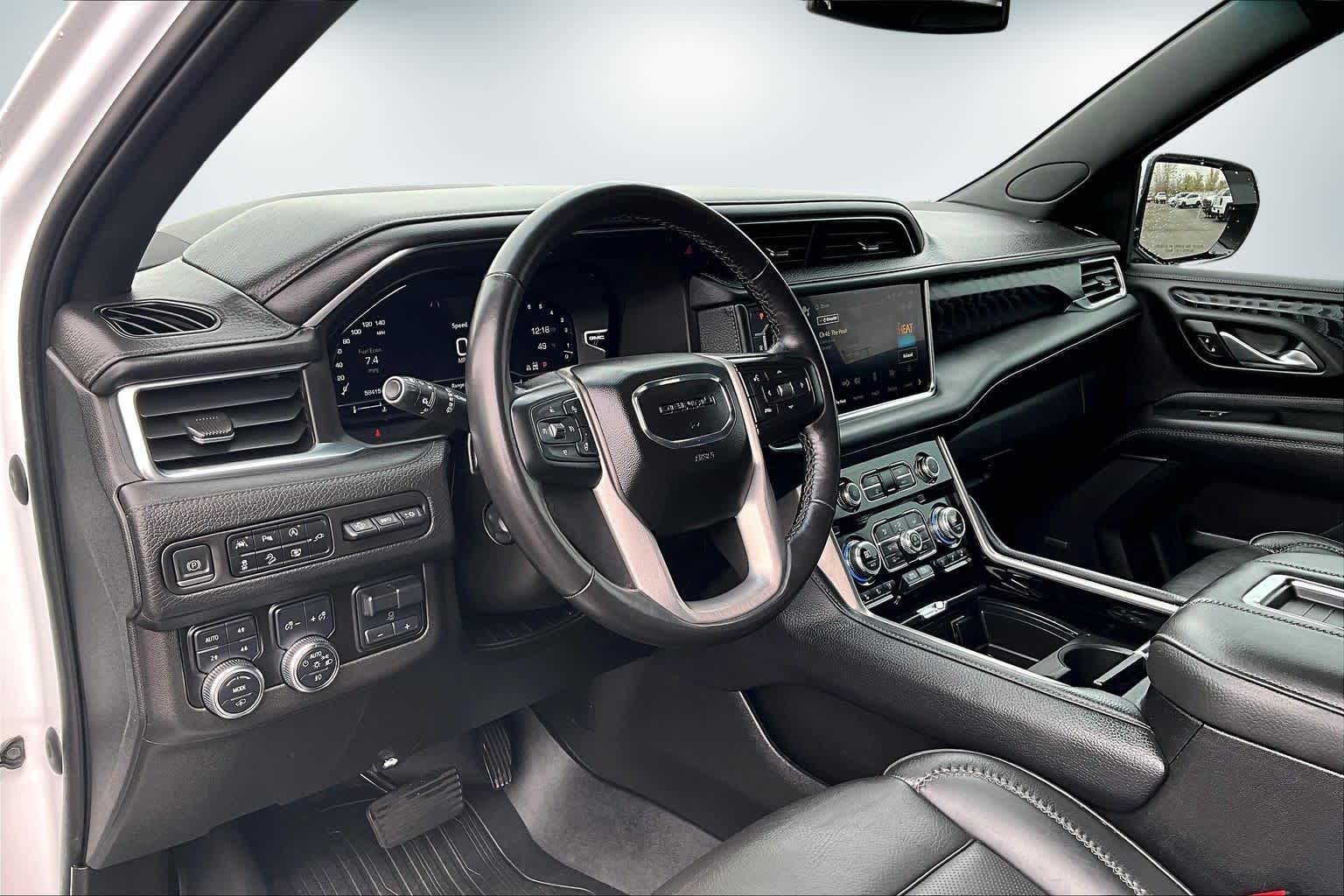 Thumbnail: 2022 GMC Yukon - 2