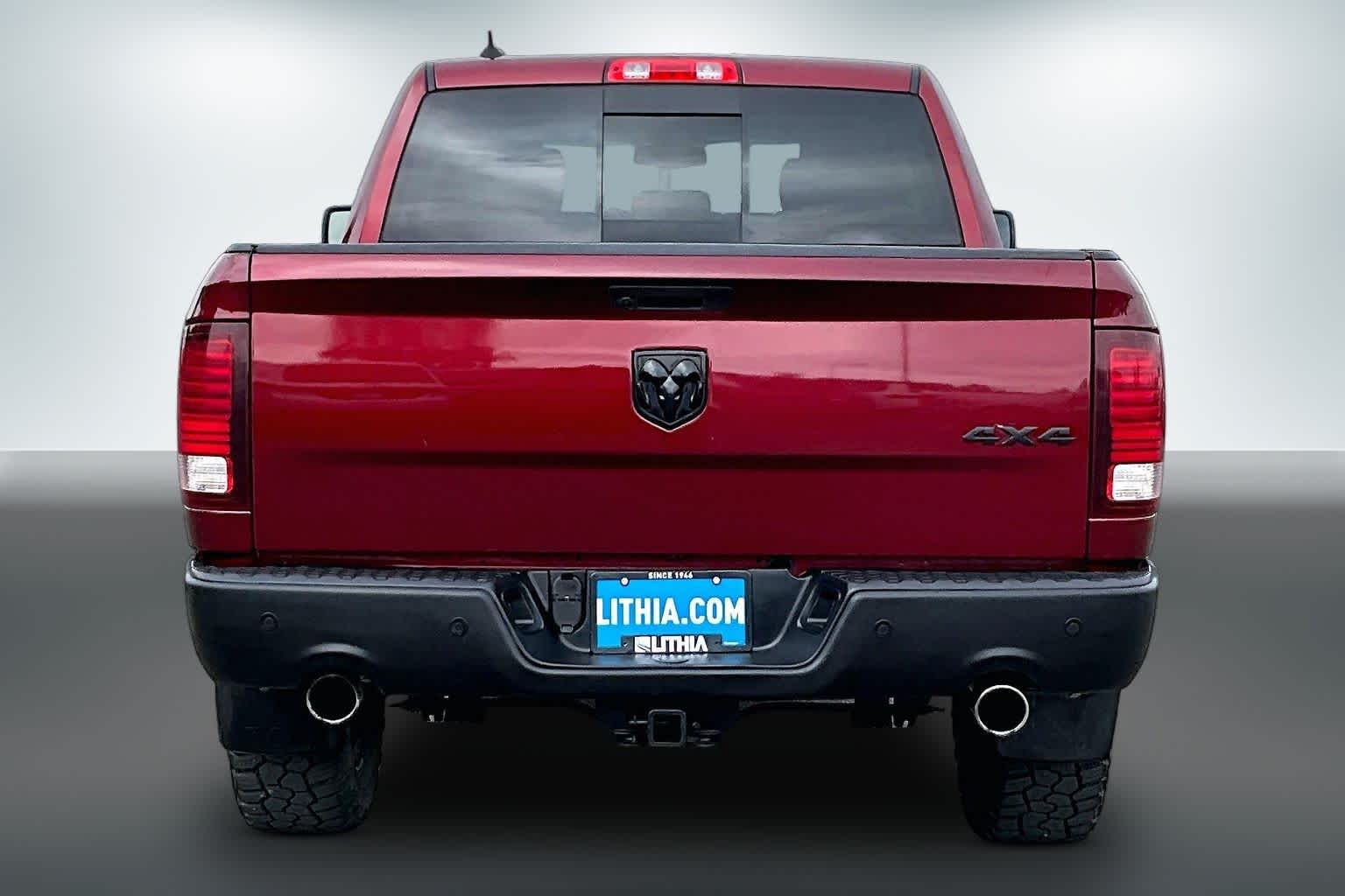 Thumbnail: 2019 RAM 1500 Classic - 4