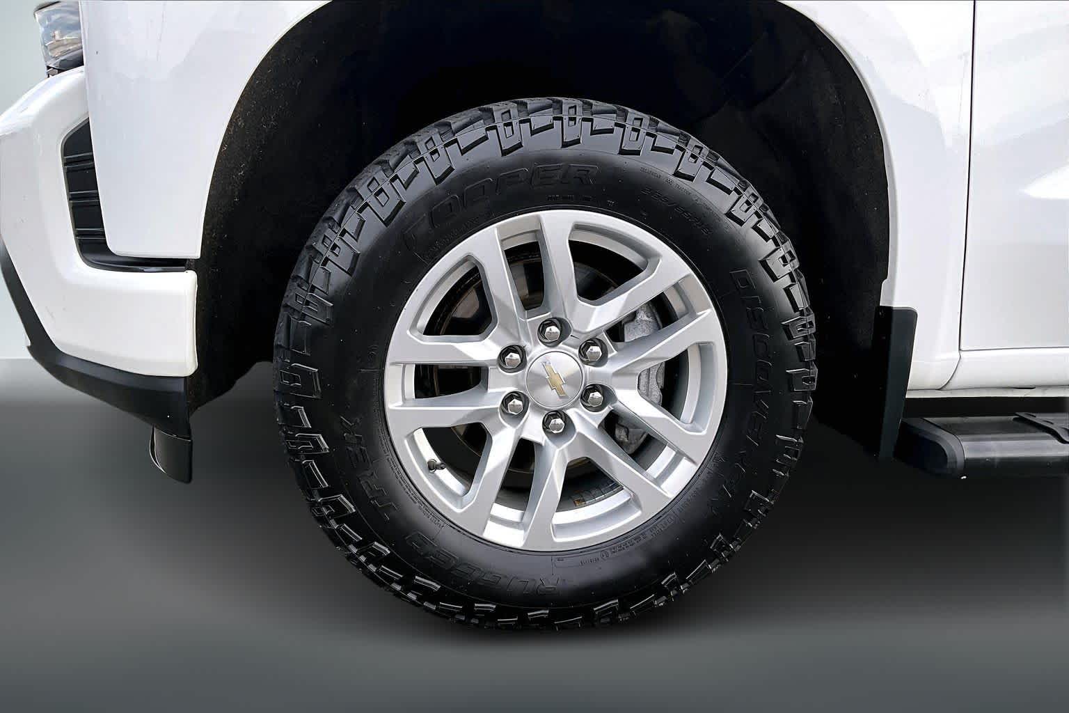 Thumbnail: 2021 Chevrolet Silverado 1500 - 8