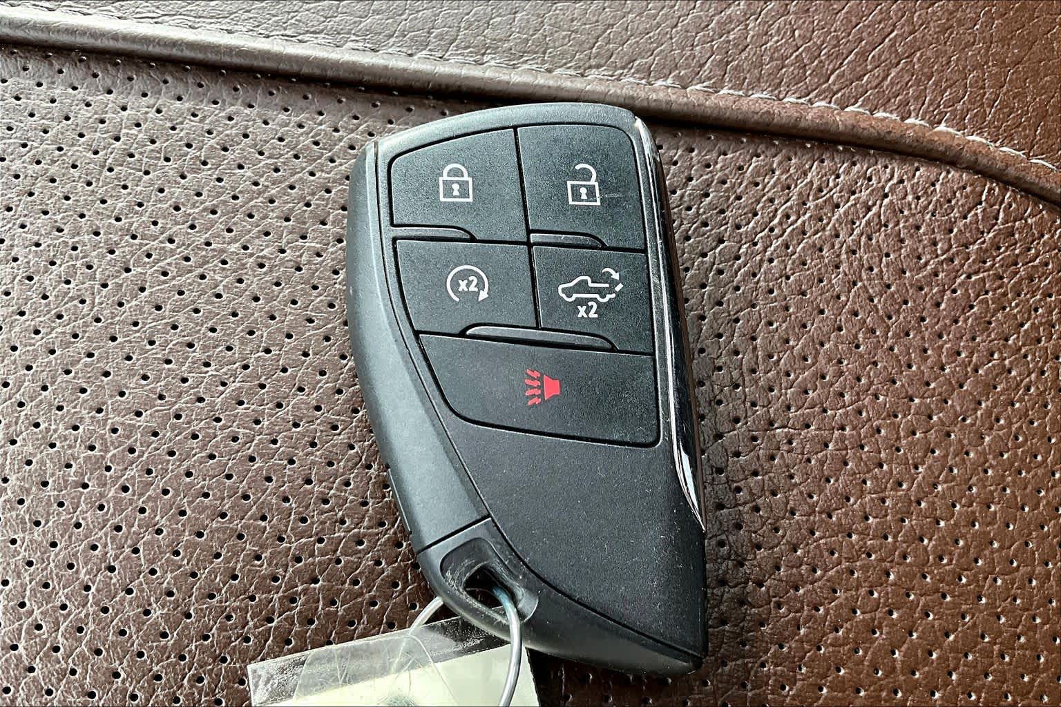 Thumbnail: 2024 GMC Sierra 3500 - 18